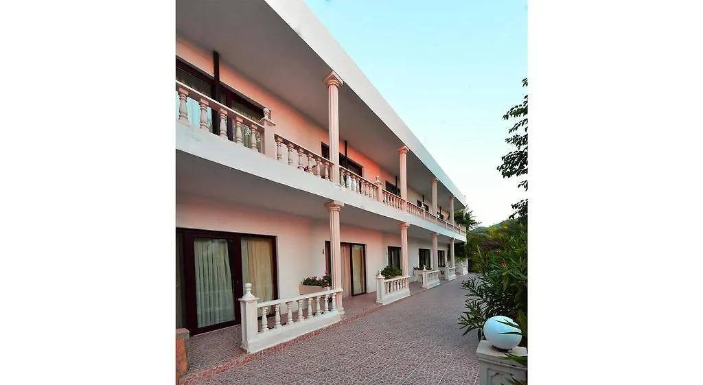 Yalim Hotel Golturkbuku Turkey