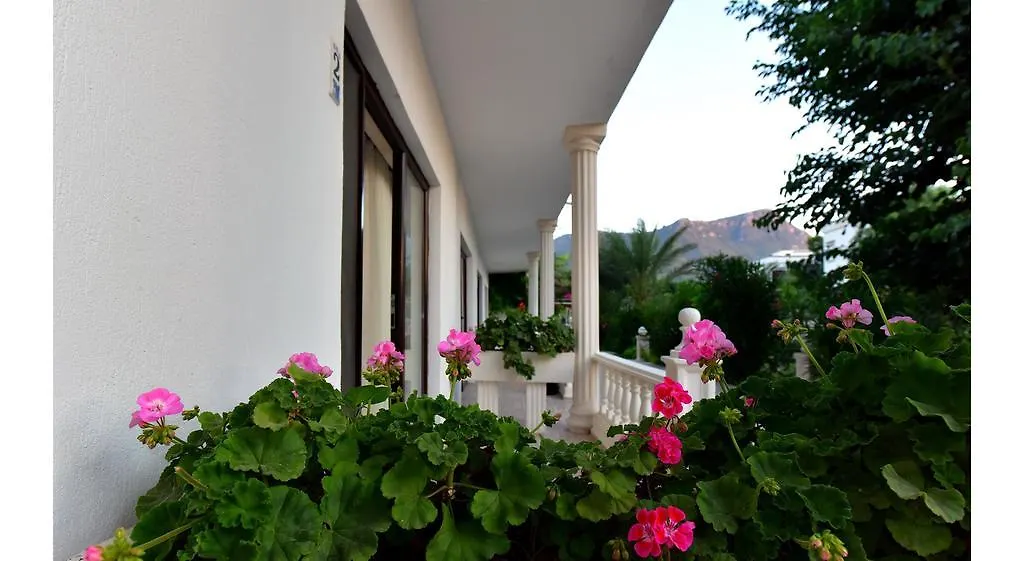 Yalim Hotel Golturkbuku