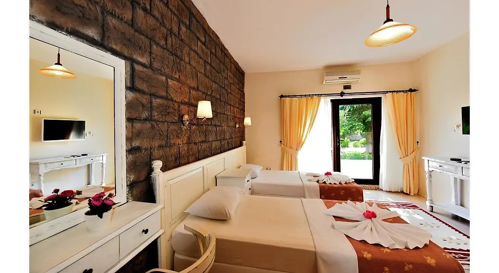 Yalim Hotel Golturkbuku Turkey