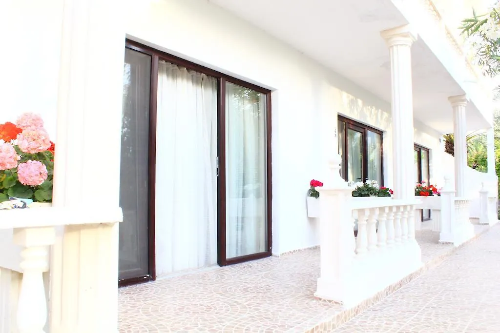 Yalim Hotel Golturkbuku