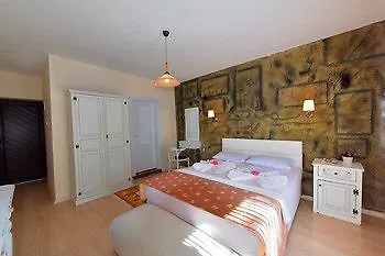 Yalim Hotel Golturkbuku